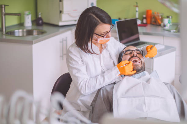 Best Emergency Root Canal Treatment in Northbrook, IL