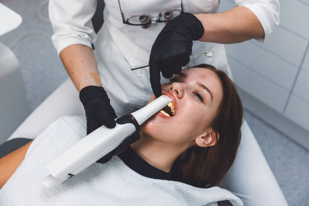 Best Emergency Dental Services for Seniors in Northbrook, IL